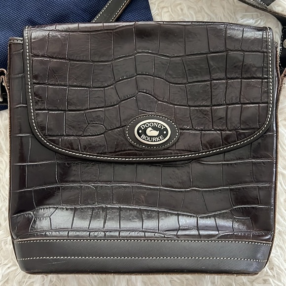 Vintage Dooney & Bourke Crocodile Leather Crossbody - Picture 2 of 15